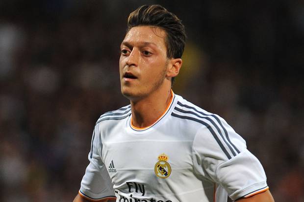 Mesut Özil en iyi 5. futbolcu