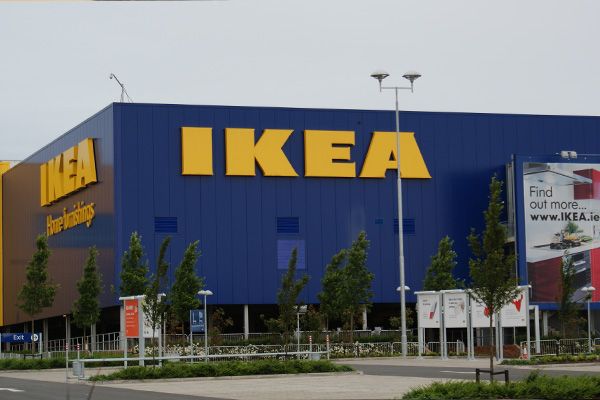 IKEA ABD'deki çalışanlarının asgari ücretini artırıyor