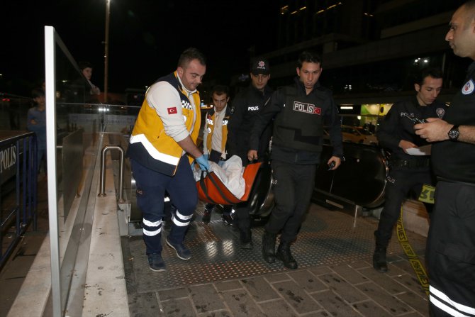 Taksim Meydanı'nda erkek cesedi bulundu
