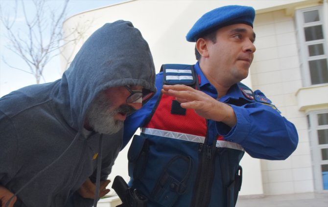 Sunucu Murat Başoğlu'na gözaltı