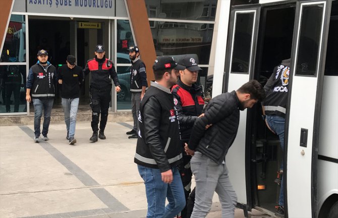 GÜNCELLEME - Kocaeli'de otomobil hırsızlığı operasyonu
