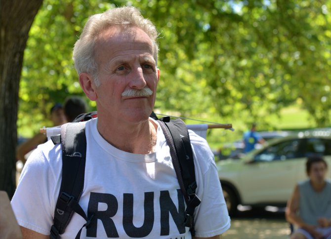 Avustralyalı aktivist Filistin için 727 kilometre yürüyecek