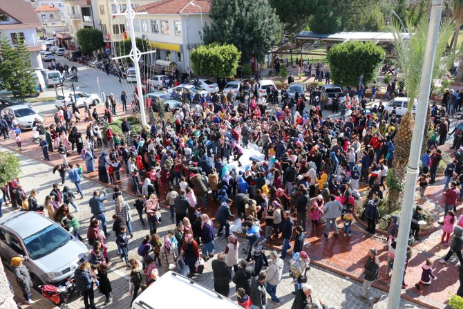 Antalya'da öğrencilere "karlı" karne hediyesi
