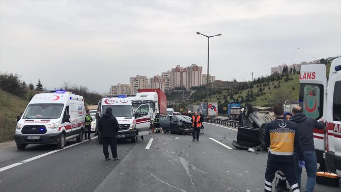 Anadolu Otoyolu'da zincirleme trafik kazası