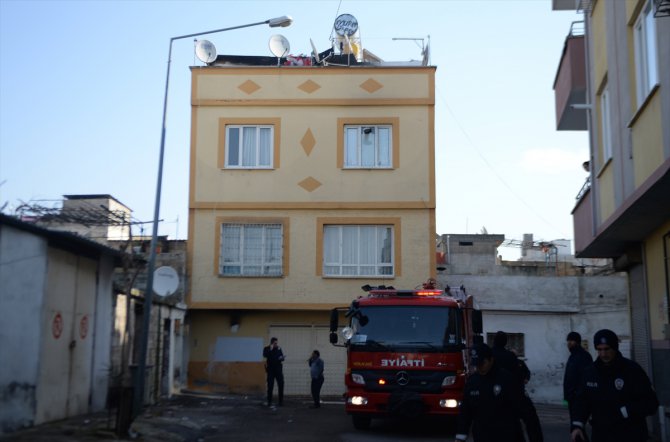 Kilis'te mazot dökülen soba alev aldı: 3 yaralı