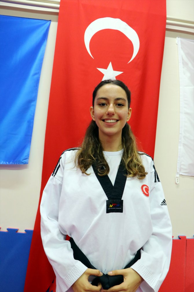 Genç tekvandocu 5. Türkiye şampiyonluğunun sevincini yaşıyor
