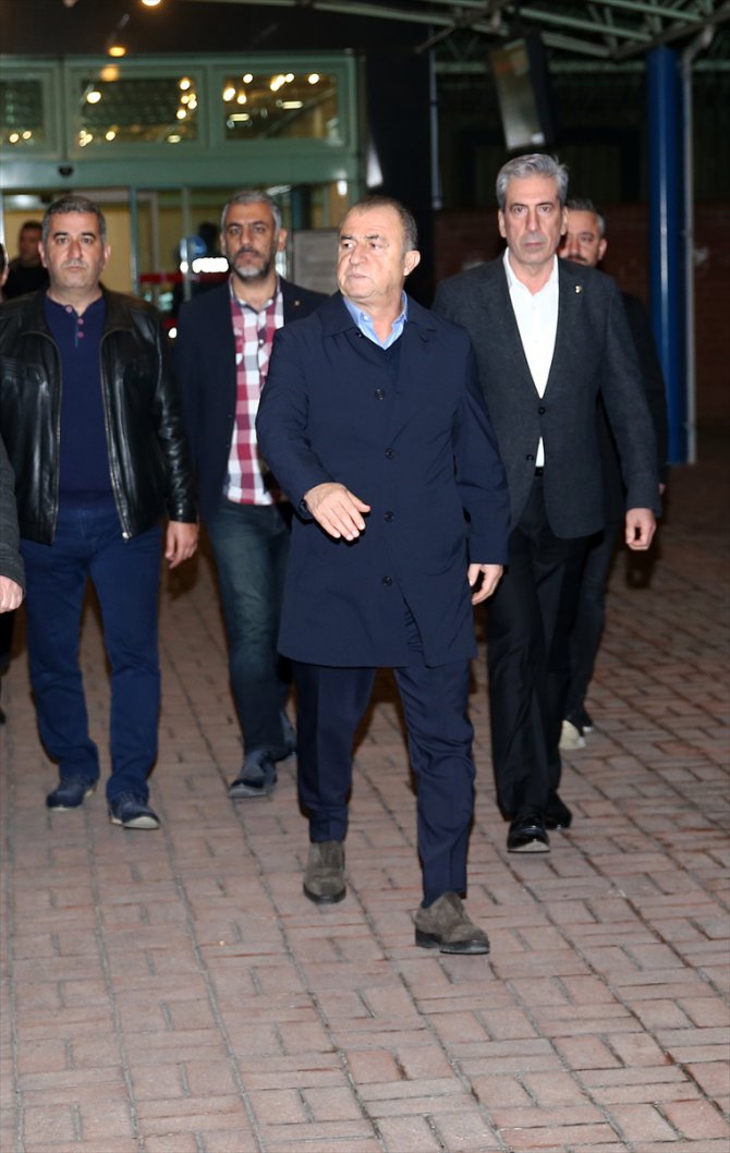 Galatasaray Teknik Direktörü Fatih Terim Adana'da
