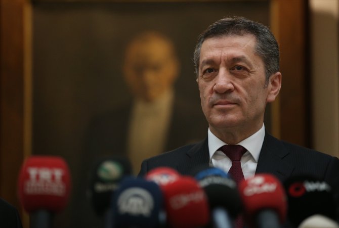 Milli Eğitim Bakanı Ziya Selçuk, Bursa'da