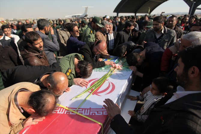İran'daki saldırıda hayatını kaybeden askerler için cenaze töreni
