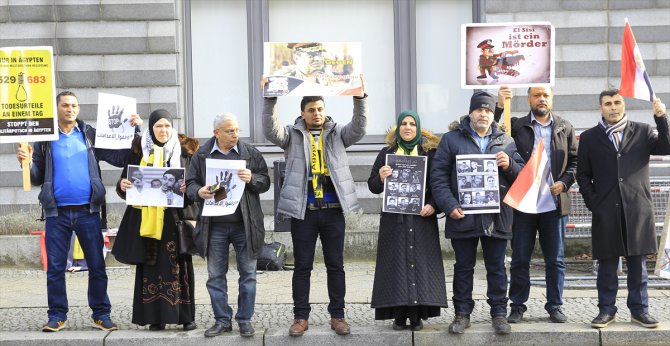Almanya'dan Mısır'daki 9 idama tepki