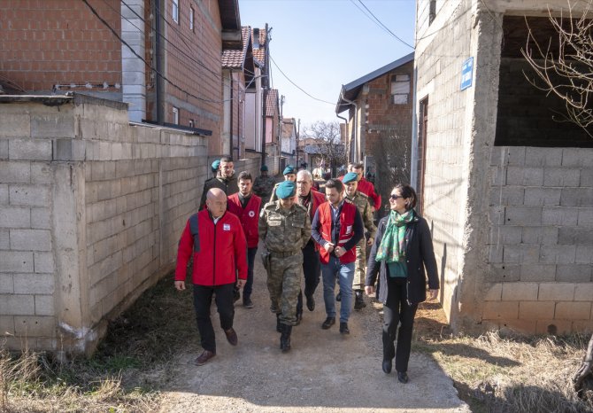 Türk Kızılayından Kosovalı ailelere yardım