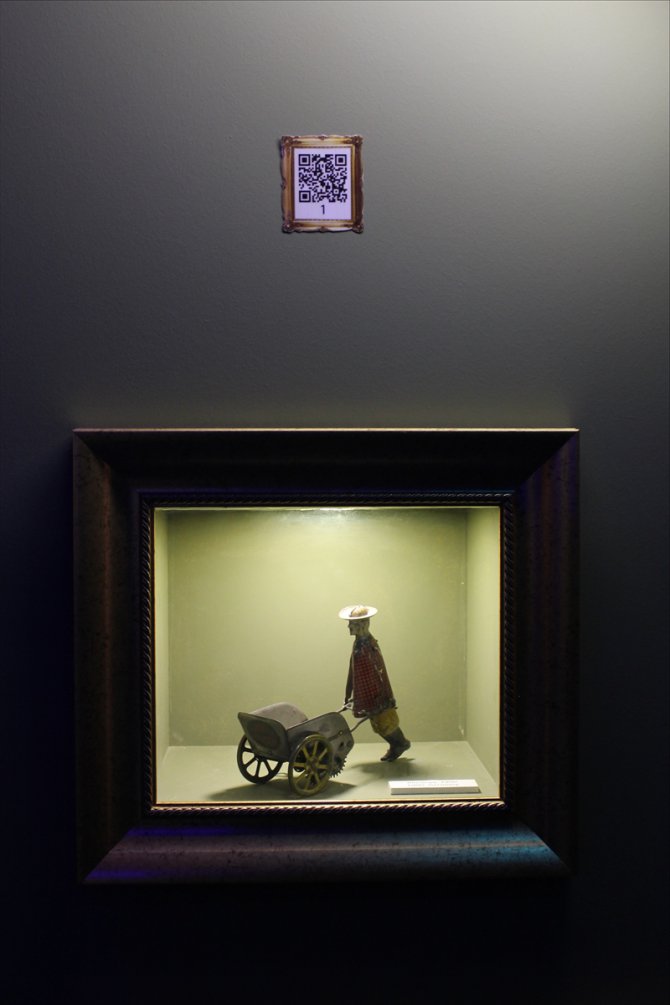 Dünyanın 3'üncü büyük oyuncak müzesinde karekodlu dönem