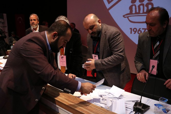 Elazığspor'da kulüp başkanı Selçuk Öztürk oldu