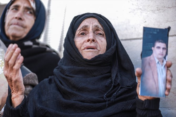 Mısır'da 2014'te batan gemide yakınları kaybolan Filistinli ailelerden gösteri
