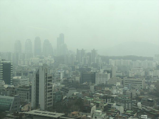 Güney Kore'de hava kirliliği alarmı