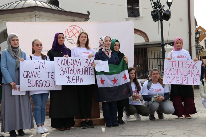 Kuzey Makedonya'da Suriye'deki tutuklu kadın ve çocuklara destek eylemi