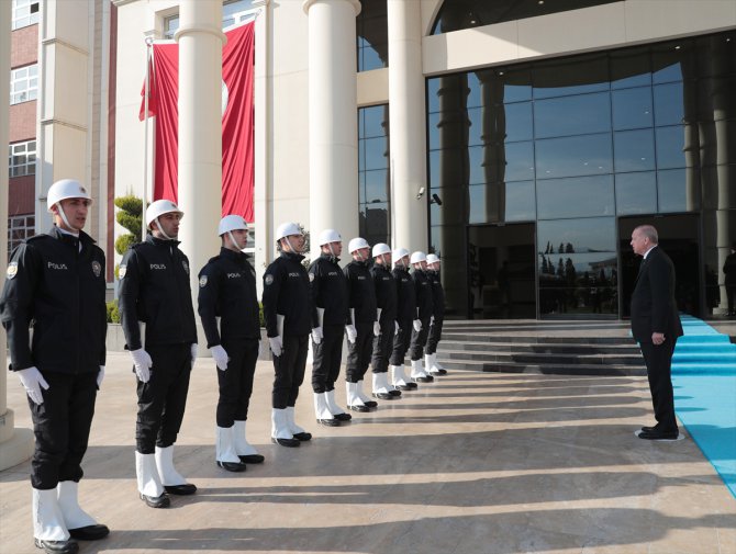 Cumhurbaşkanı Erdoğan, Kocaeli Valiliği'ni ziyaret etti