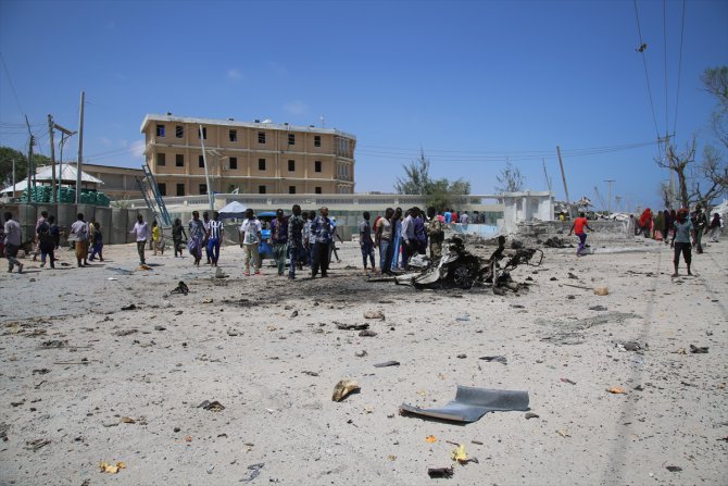 GÜNCELLEME - Eş-Şebab Somali'de bakanlık binasına saldırdı