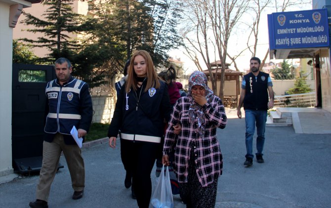 Evdeki çelik kasadan 400 bin lira çalan iki kadın tutuklandı