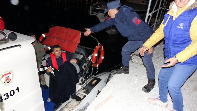 Kuzey Ege'de düzensiz göçmenleri taşıyan tekne battı: 4 ölü