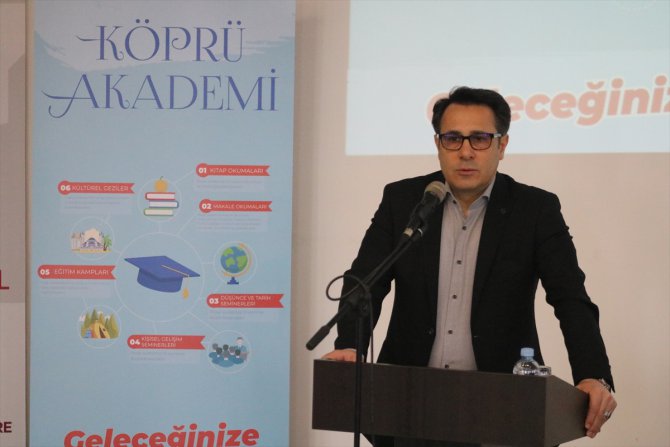 YTB destekli "Köprü Akademi" Projesi