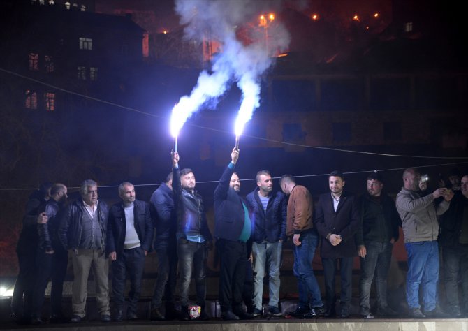 Bitlis'te seçim kutlaması