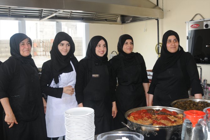 Suriye ve Mardin mutfağı kadın lokantasında buluştu