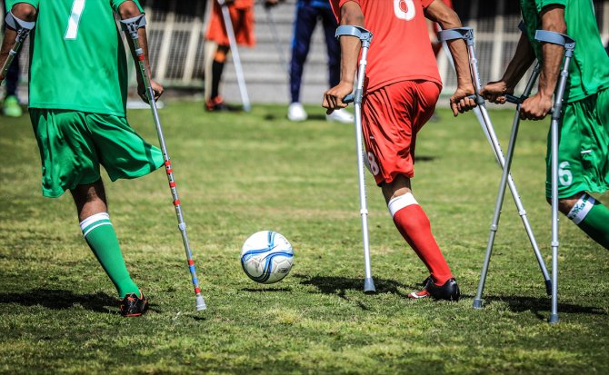 Gazze'de ampute futbol takımları yarışıyor