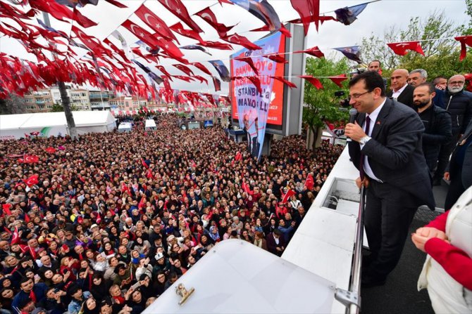 Ekrem İmamoğlu Bakırköy'de vatandaşlara seslendi