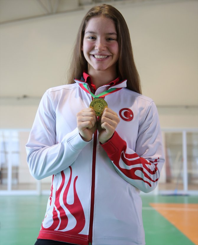 "Altın Kız" Ayşe Begüm, gözünü Avrupa şampiyonluğuna dikti