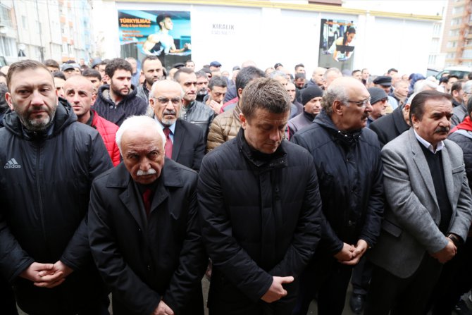 Sivasspor'un yarım asırlık malzemecisi son yolculuğuna uğurlandı