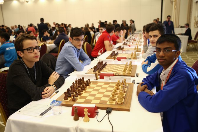 Dünya Okullar Satranç Şampiyonası, Antalya'da başladı