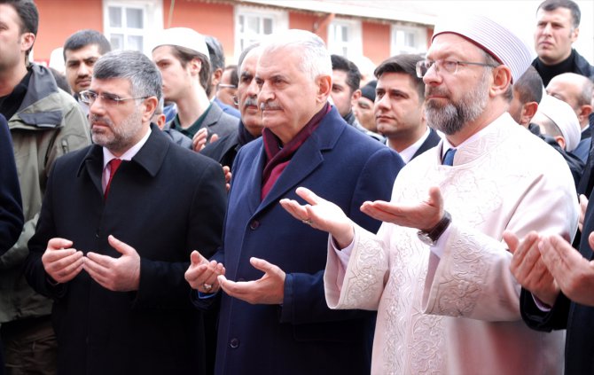 Yıldırım, Sultanbeyli'de cami açılışına katıldı