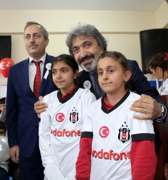 Beşiktaş, Sivas'ta özel öğrencileri sevindirdi