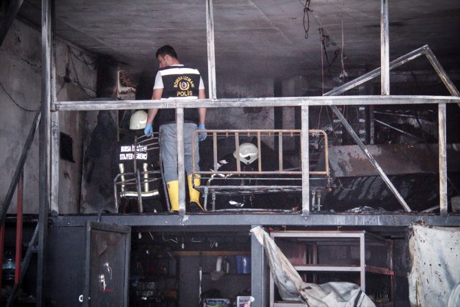 GÜNCELLEME 2 - Bursa'da sanayi sitesinde patlama ve yangın: 2 ölü, 3 yaralı