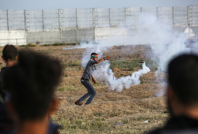 GÜNCELLEME - İsrail askerleri Gazze sınırında 60 Filistinliyi yaraladı