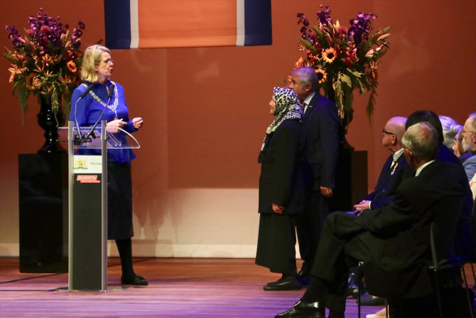 Hollanda’da 82 yaşındaki Türk'e kraliyet nişanı verildi