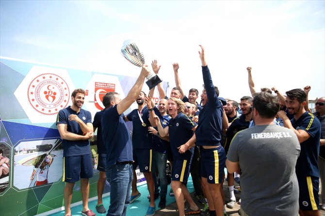Kürek: Büyükler Türkiye Şampiyonası ve Deniz Küreği Federasyon Kupası