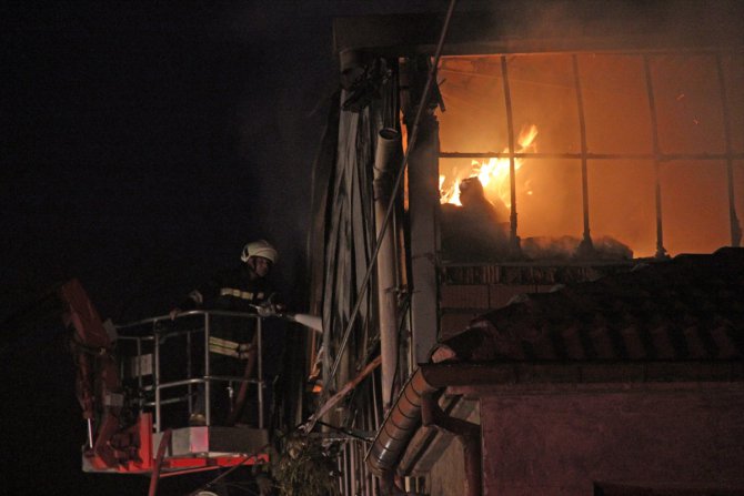 GÜNCELLEME - Konya'da mobilya atölyesinde yangın