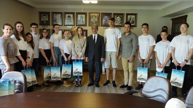 Tataristanlı "zeki öğrenciler" Marmaris'te