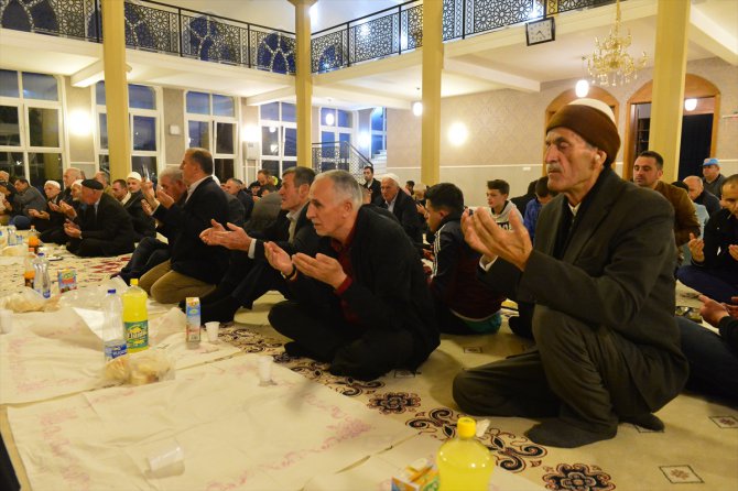 TDV, Kosova Müslümanlarını iftarda buluşturuyor
