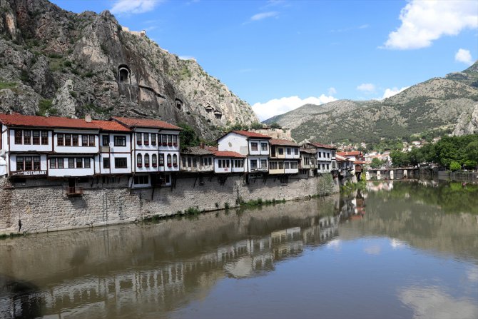 HUZUR VE BEREKET AYI RAMAZAN - "Nerede o eski ramazanlar diyenler Amasya'ya gelsin"