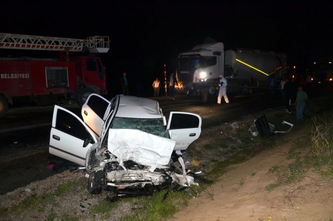 GÜNCELLEME - Tokat'ta trafik kazası: 2 polis memuru öldü, 2 kişi yaralandı