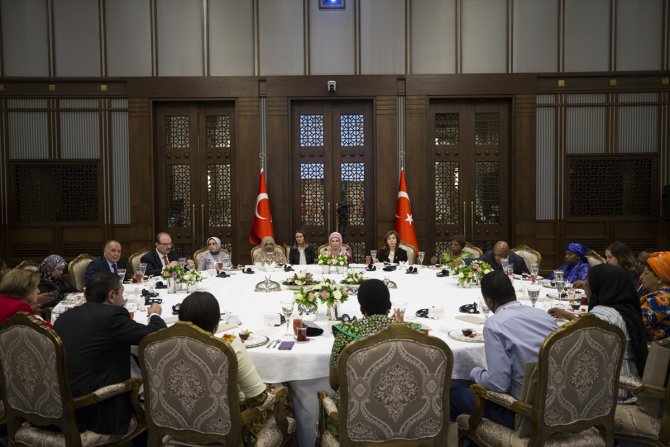 Emine Erdoğan'dan "Afrika Günü" iftarı