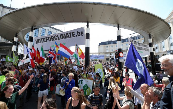 Brüksel'de çevre protestosu
