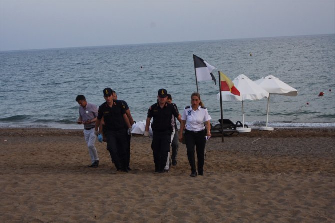 Antalya'da denize giren rus turist boğuldu