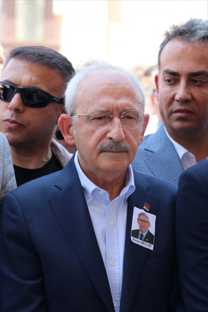 CHP Denizli Milletvekili Kazım Arslan toprağa verildi