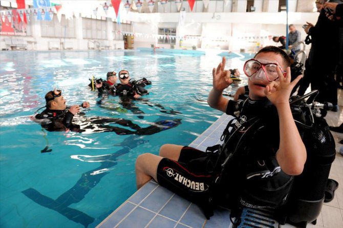 Bağcılar'daki engelli dalıcı dalış eğitim merkezi yetkilendirildi