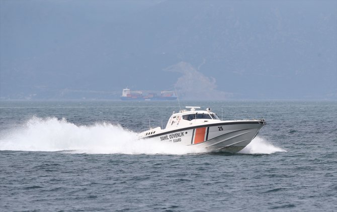 GÜNCELLEME 4 - Tekneyle açıldıkları denizde kaybolan kadının cesedi kıyıya vurdu