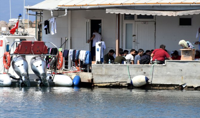 GÜNCELLEME 3 - Bodrum'da düzensiz göçmenleri taşıyan tekne battı: 12 ölü
